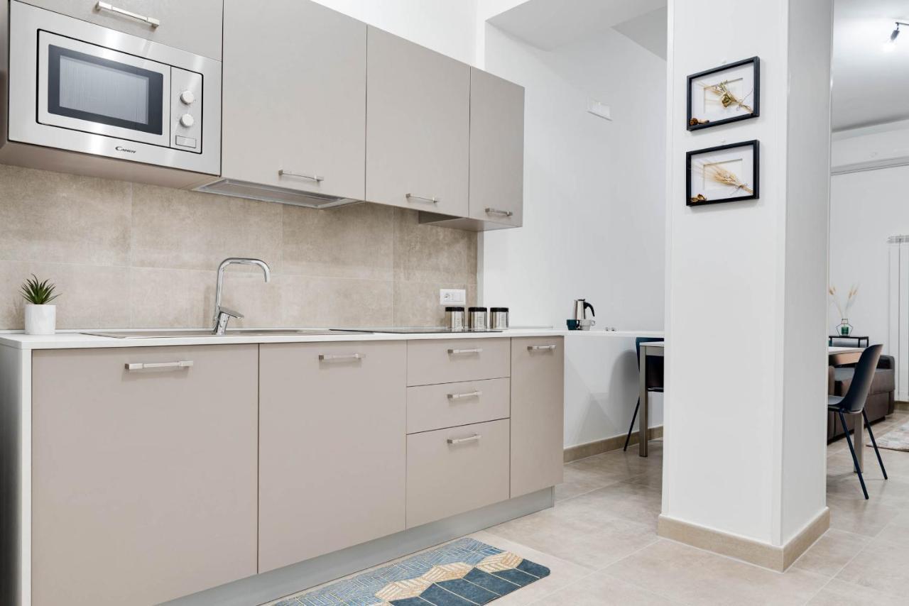 Storia & Mare - Free Parking - Castello Carlo V Apartman Crotone Kültér fotó