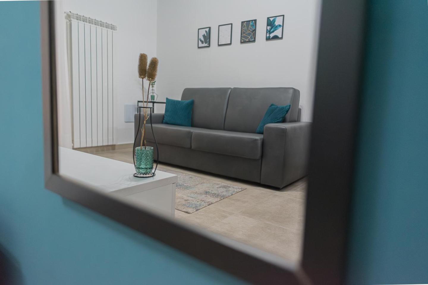 Storia & Mare - Free Parking - Castello Carlo V Apartman Crotone Kültér fotó
